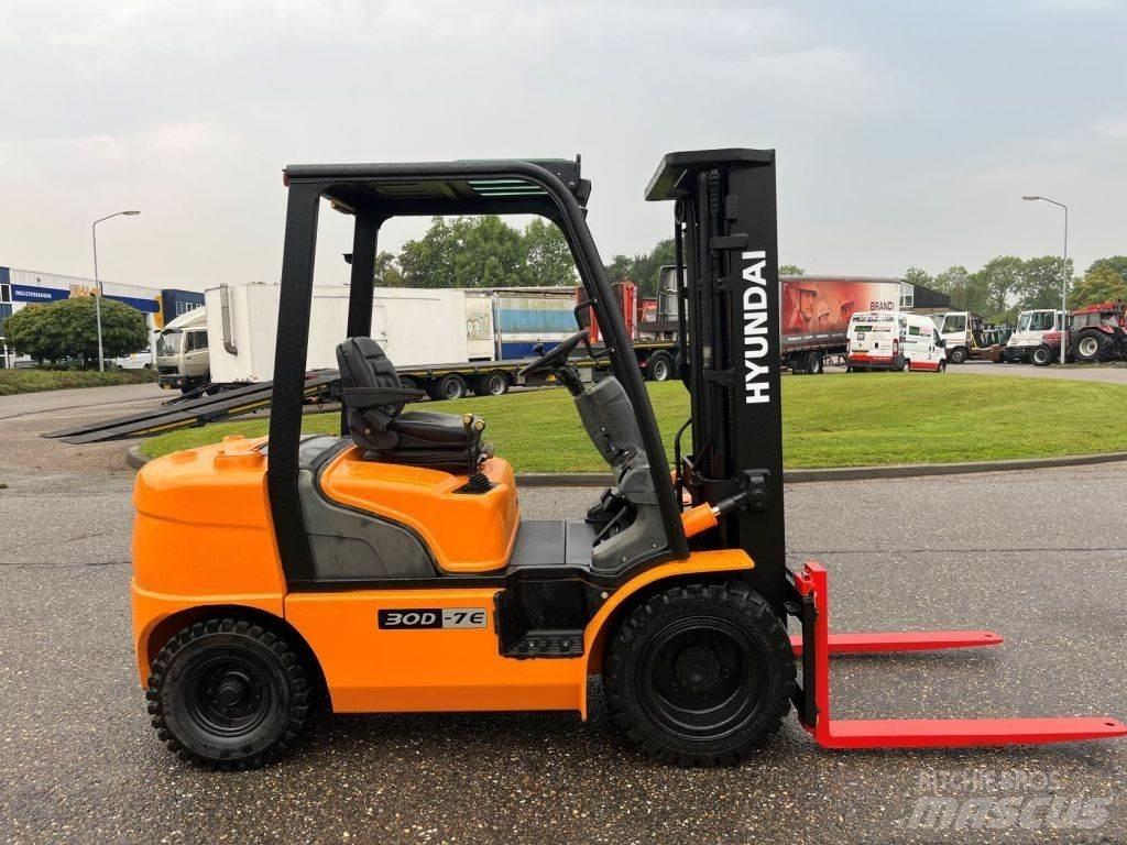 Hyundai 30D-7E Wózki Diesla