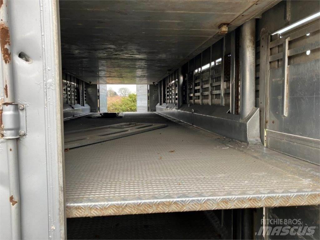 Pezzaioli 3-Stock Naczepy do transportu zwierząt