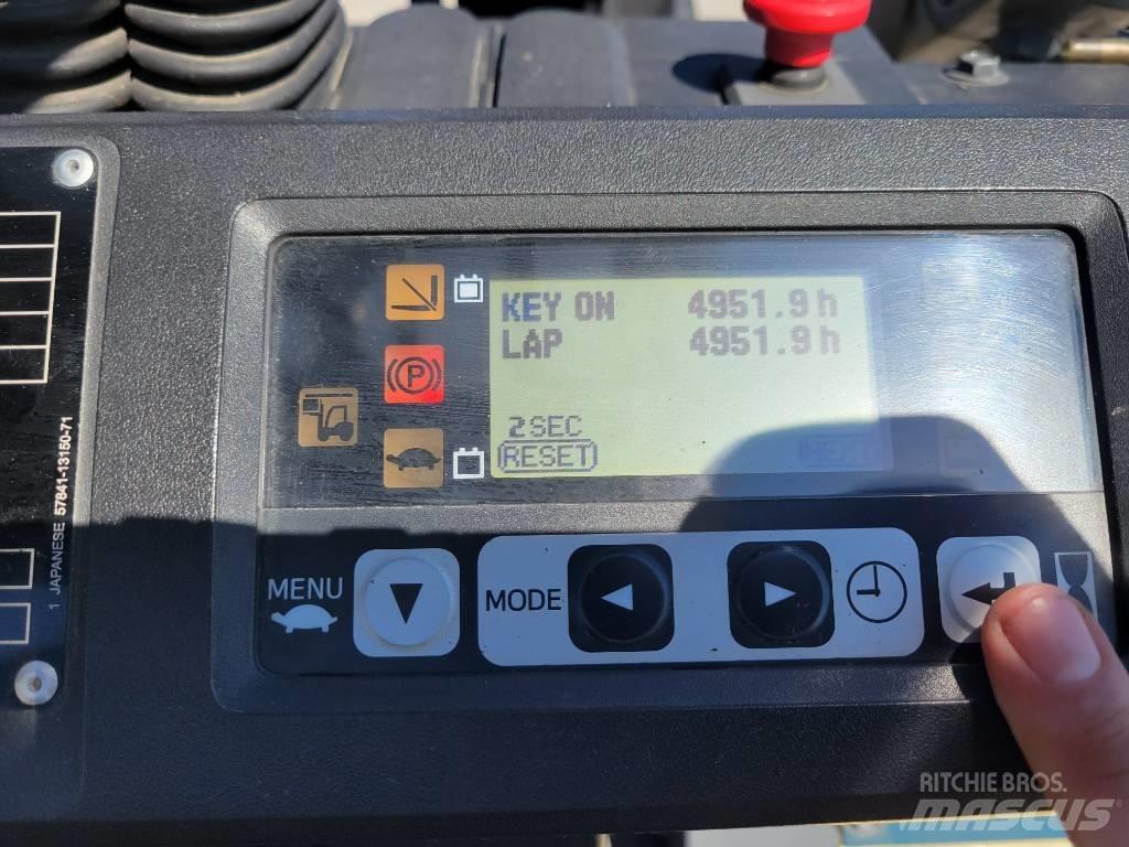 Toyota 8 FB 25 Wózki elektryczne