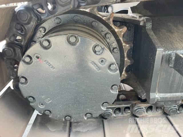 Hitachi ZX 135 US Koparki gąsienicowe
