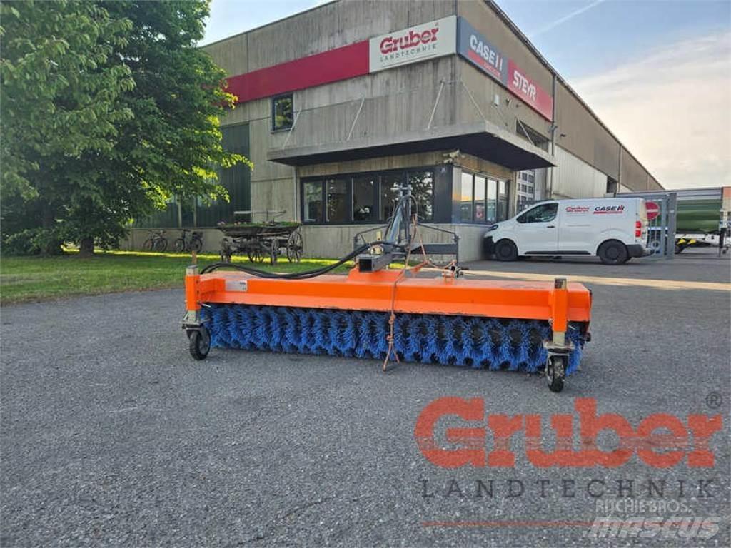 Tuchel Eco 230 Zamiatarki - Zgarniarki - Odśnieżarki