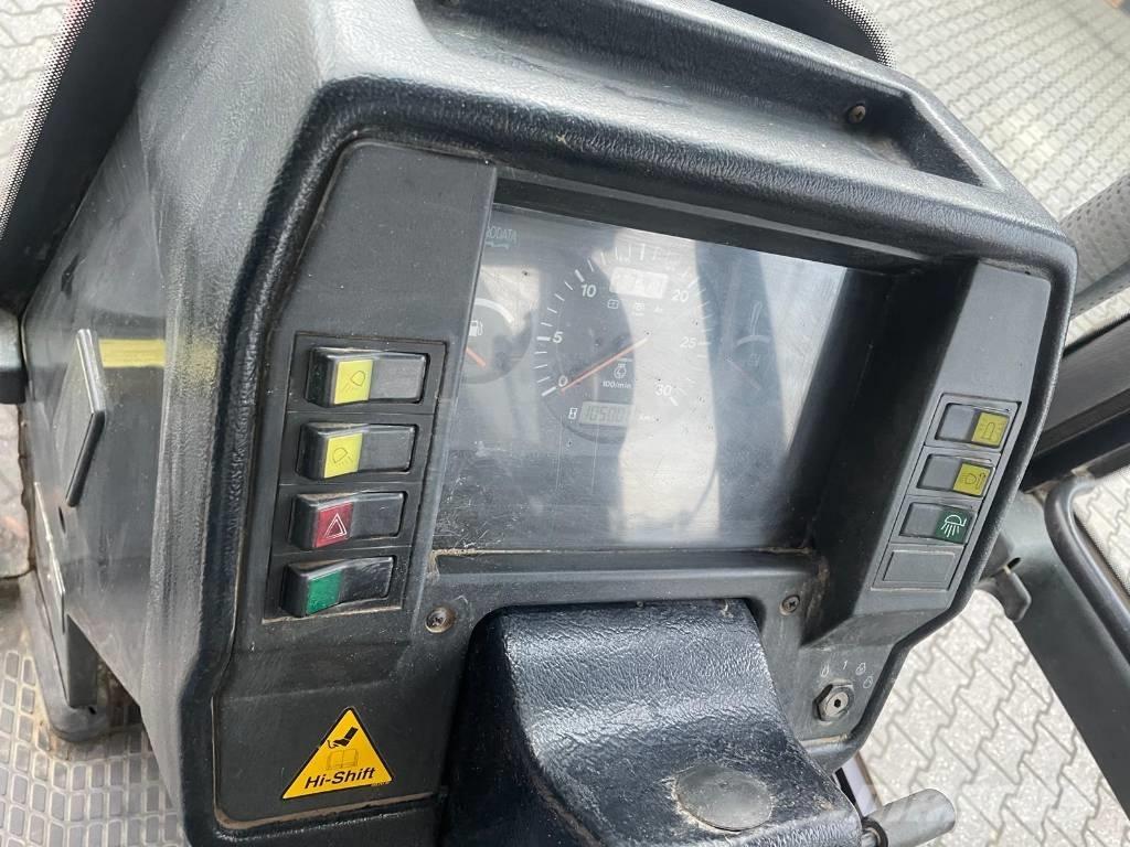 Valtra 6600 tractor Ciągniki rolnicze