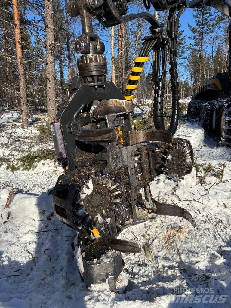 Ponsse Scorpion Harwestery