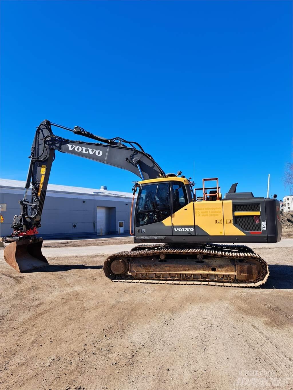 Volvo EC220EL Koparki gąsienicowe