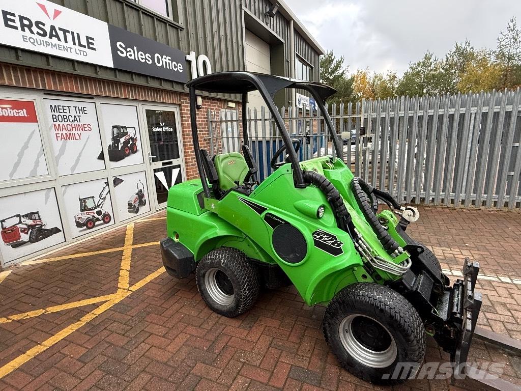 Avant 528 Miniładowarki