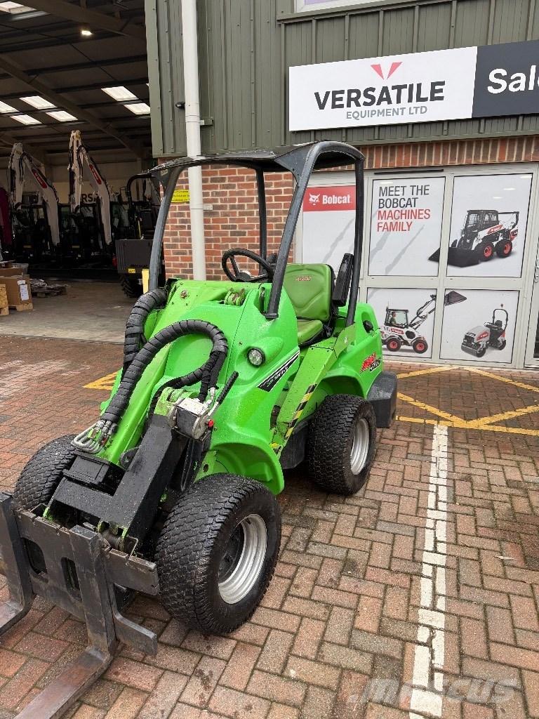 Avant 528 Miniładowarki