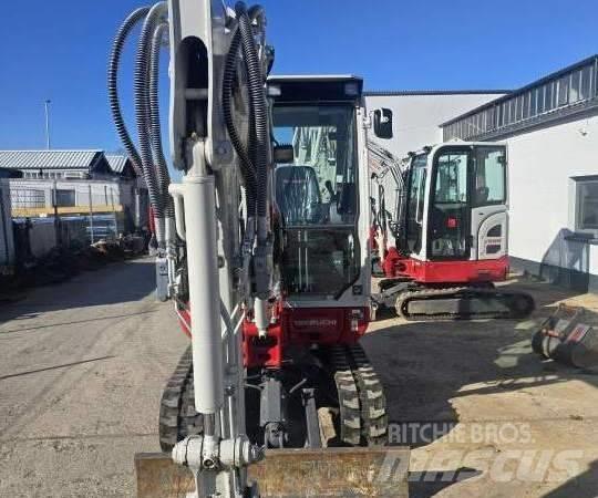 Takeuchi TB 230 Minikoparki