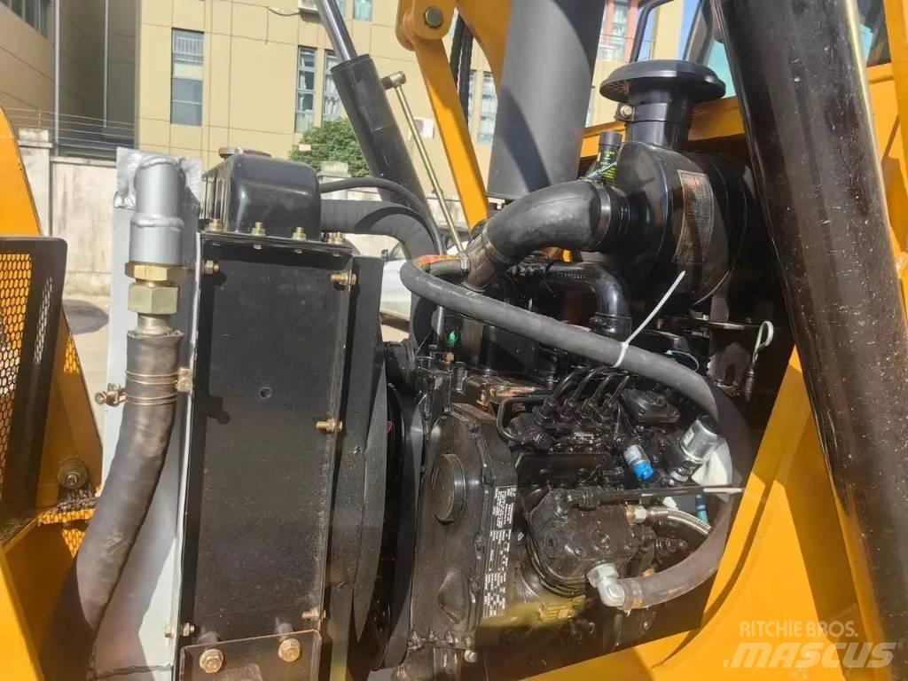 CAT 420 F Koparko-ładowarki