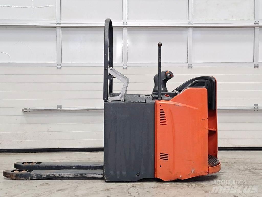 Linde T20SP-02 Wózki widłowe unoszące