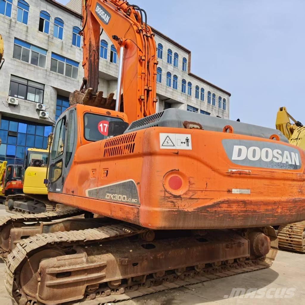 Doosan DX 300 LC Koparki gąsienicowe