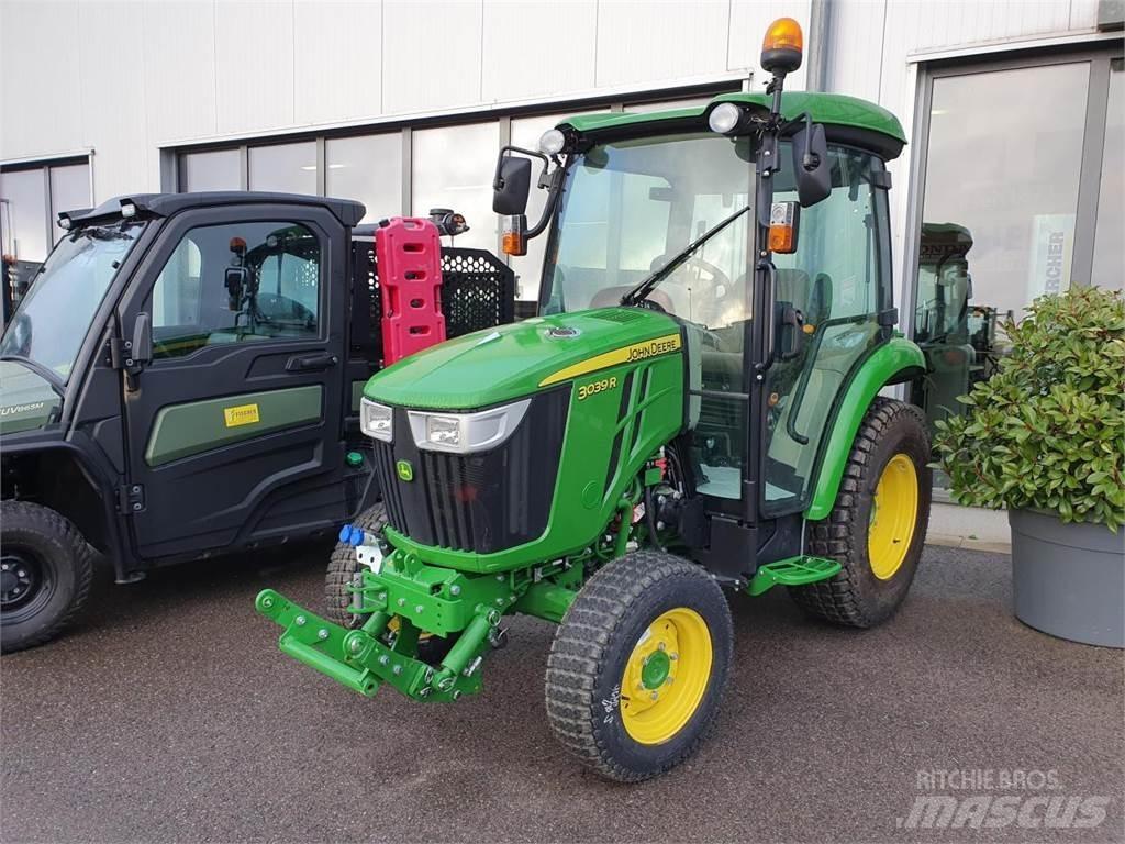 John Deere 3039R Mikrociągniki