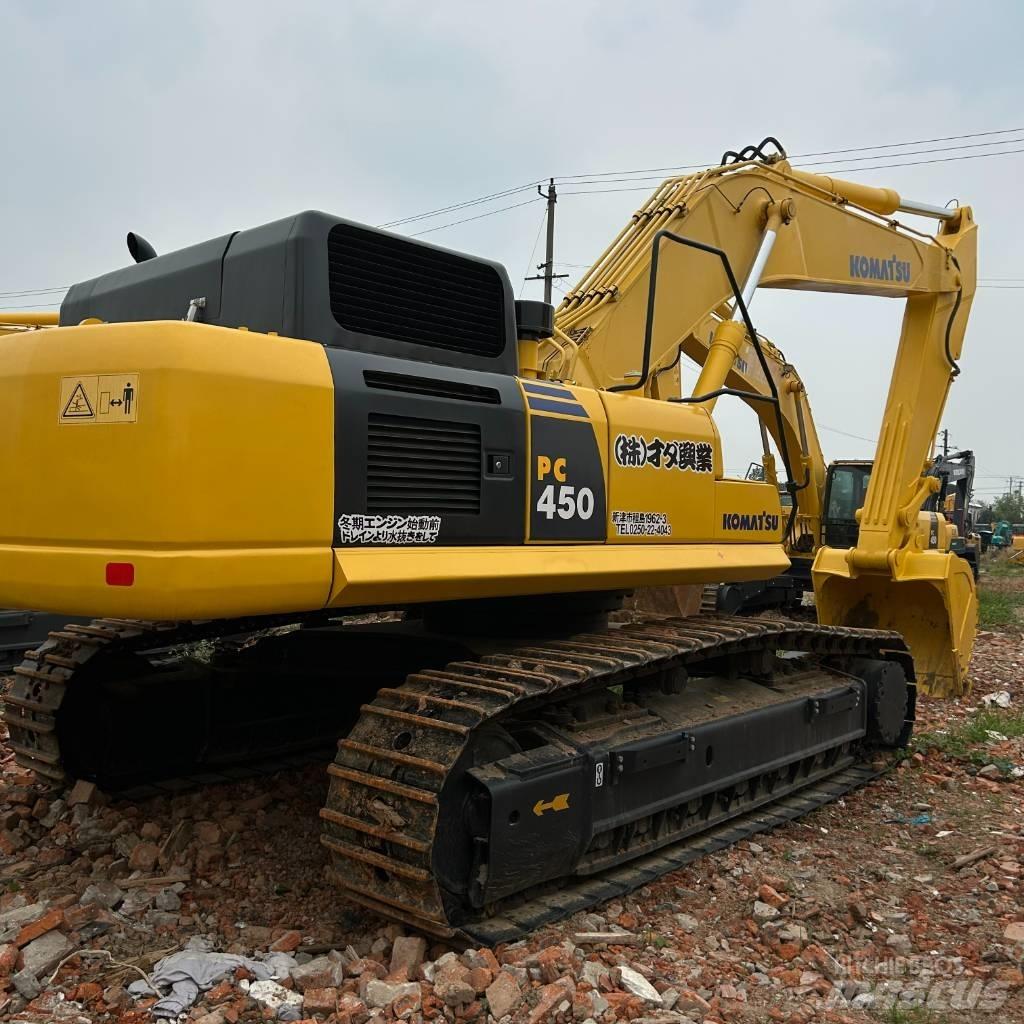 Komatsu 450 Koparki gąsienicowe