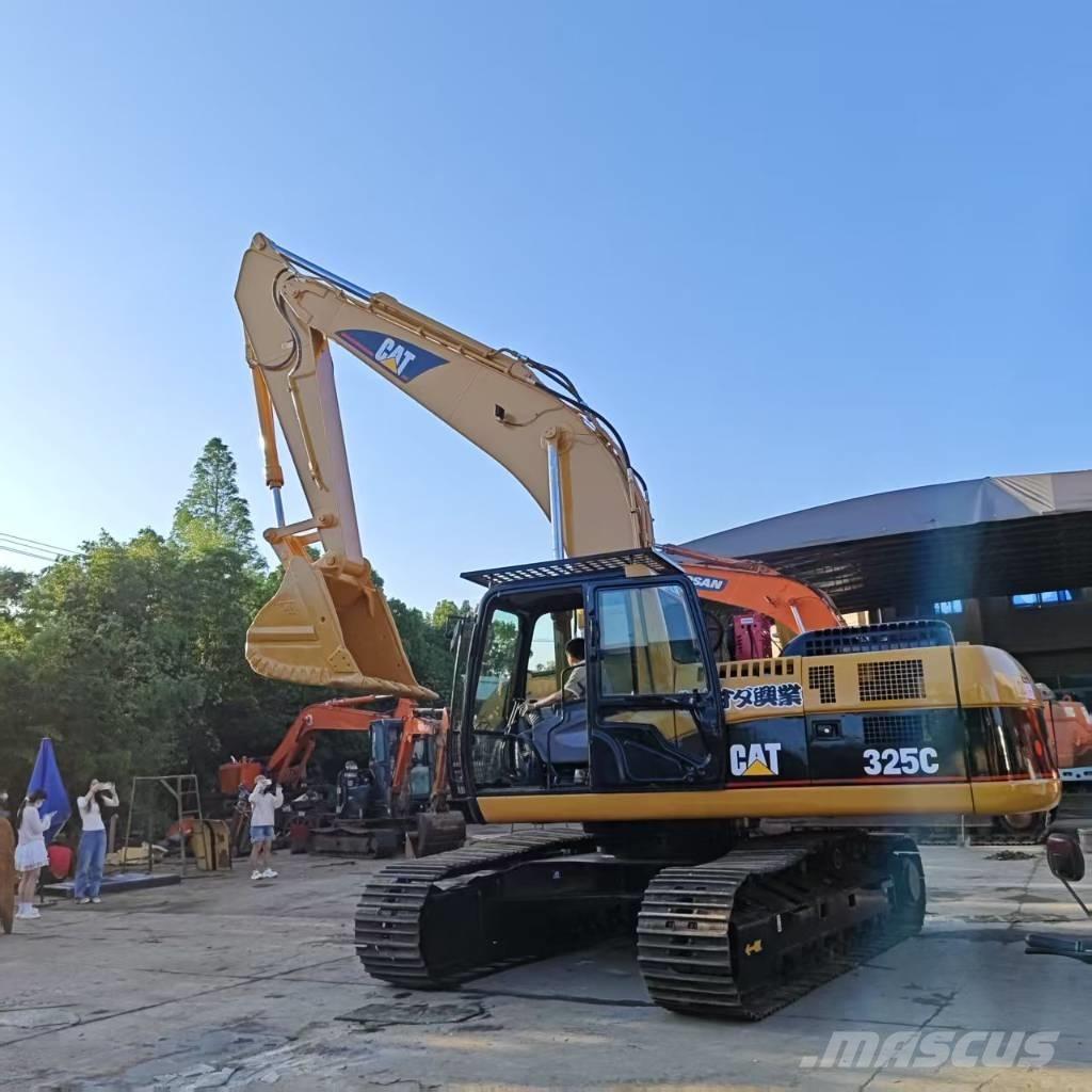 CAT 325 C Koparki gąsienicowe