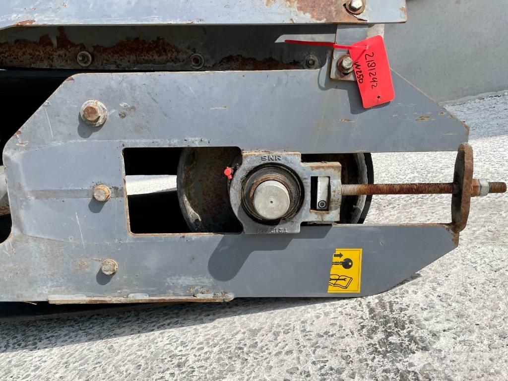 Wirtgen W250 Przenośniki