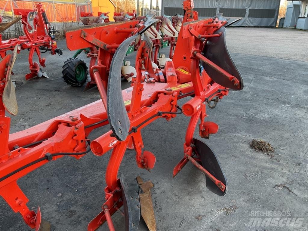 Kuhn Vari-Master 122 Pługi obrotowe