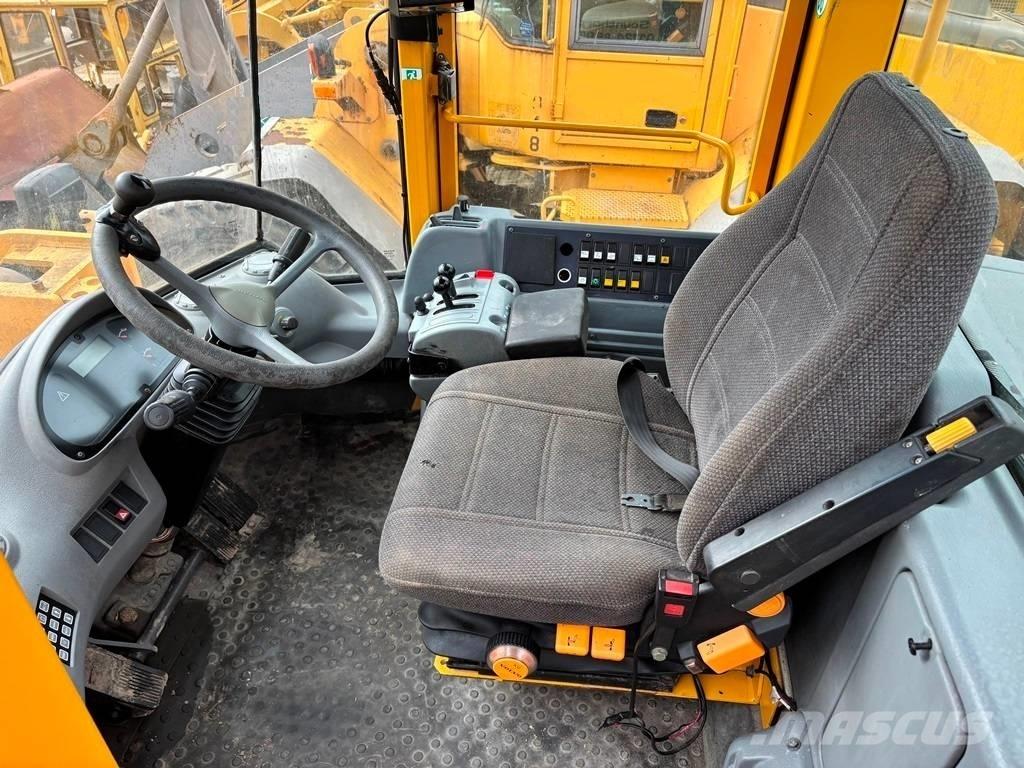 Volvo L 120 E Ładowarki kołowe