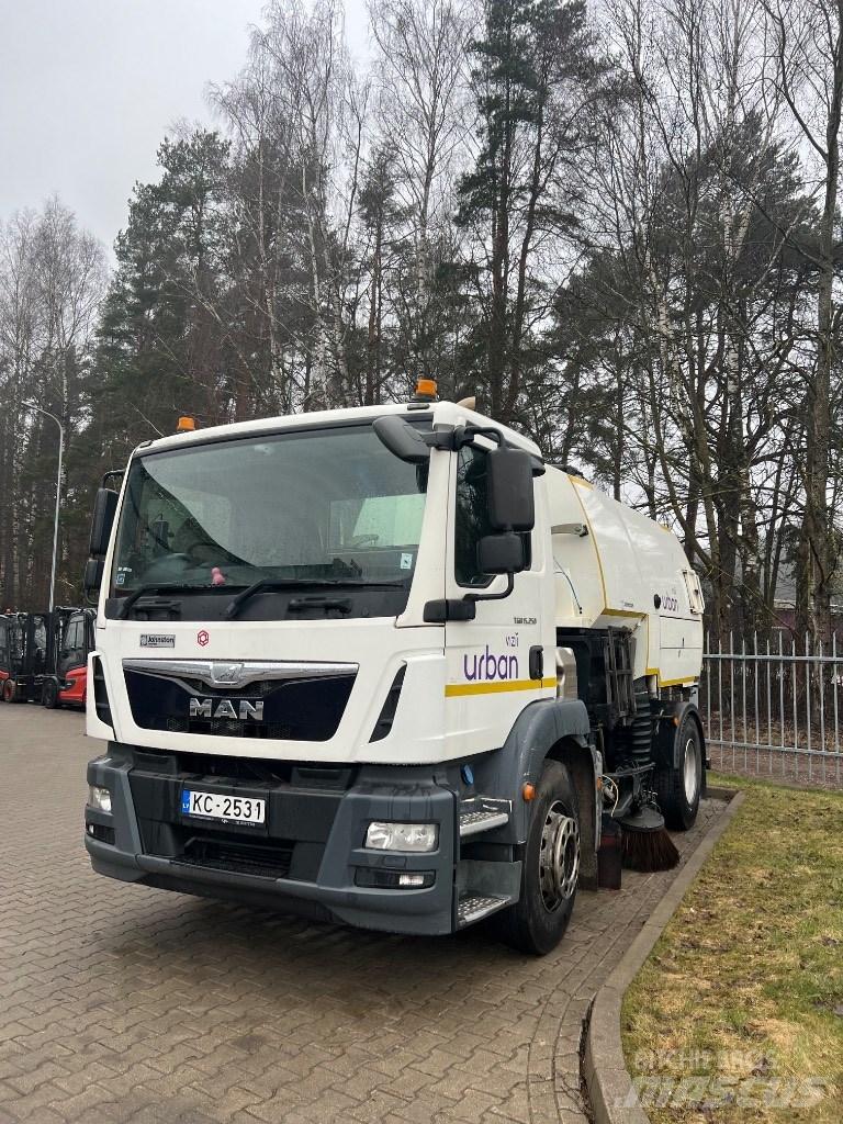 MAN TGM 15.250 Zamiatarki - Zgarniarki - Odśnieżarki