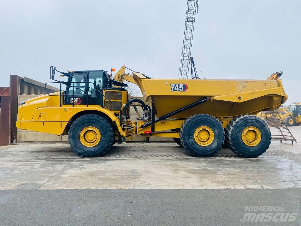 CAT 745 Wozidła przegubowe