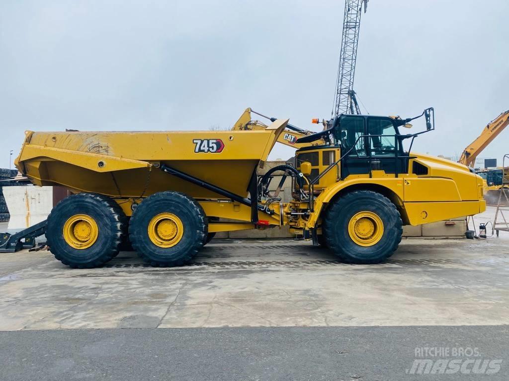CAT 745 Wozidła przegubowe