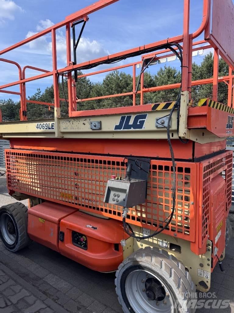 JLG 4069 Podnośniki nożycowe