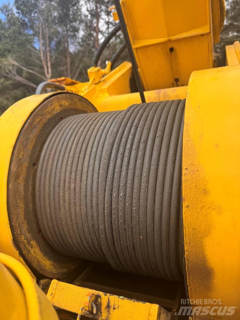 Hitachi ZX135UST Żurawie gąsienicowe