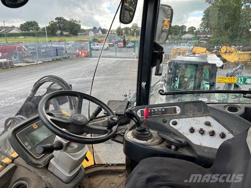 JCB 434s Ładowarki rolnicze
