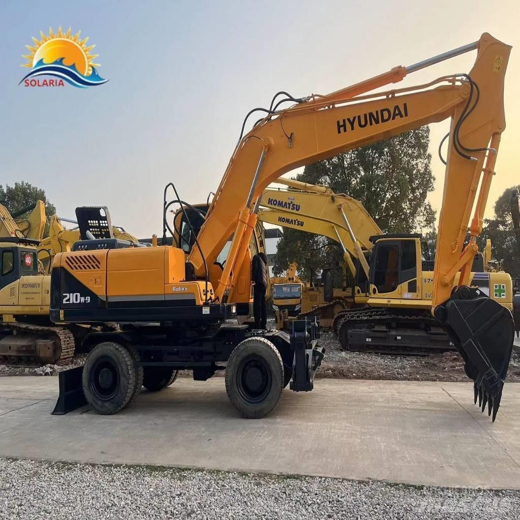 Hyundai R210W-9 Koparki kołowe