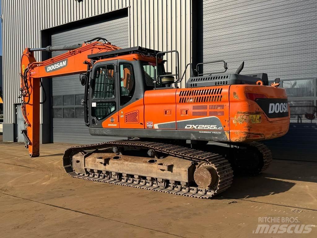 Doosan DX255NLC-5 Koparki gąsienicowe