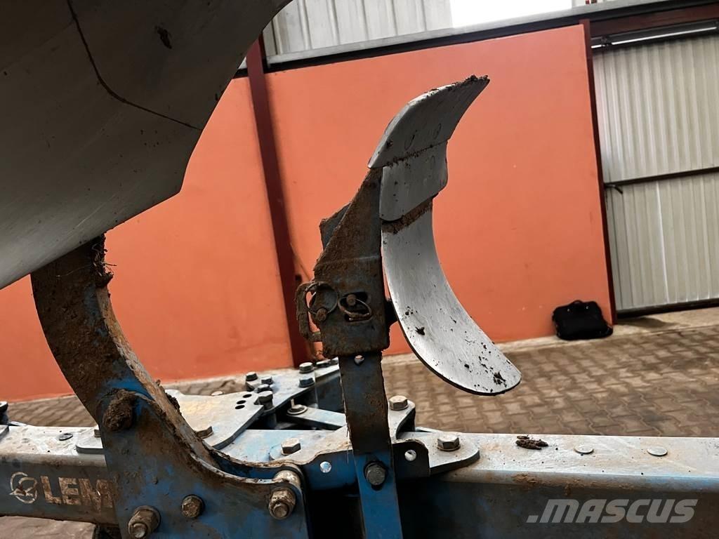 Lemken Juwel 8 Pługi