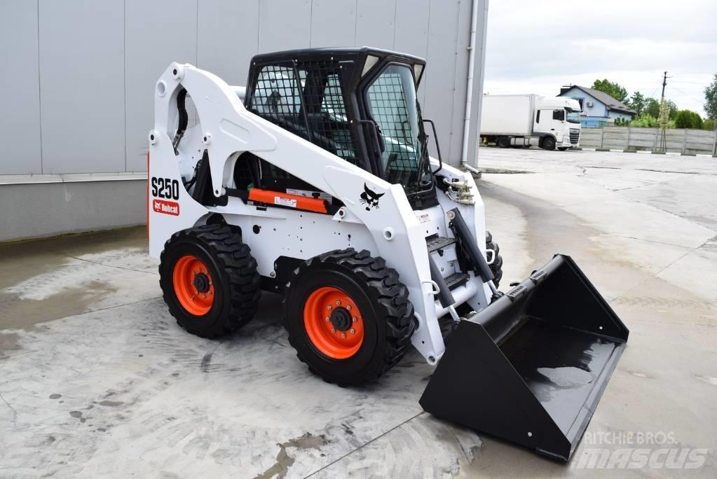 Bobcat S 250 Ładowarki burtowe