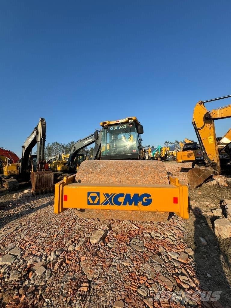 XCMG XS 263 J Walce jednobębnowe