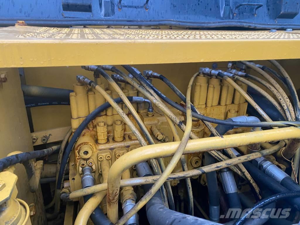 CAT 320 C L Koparki gąsienicowe