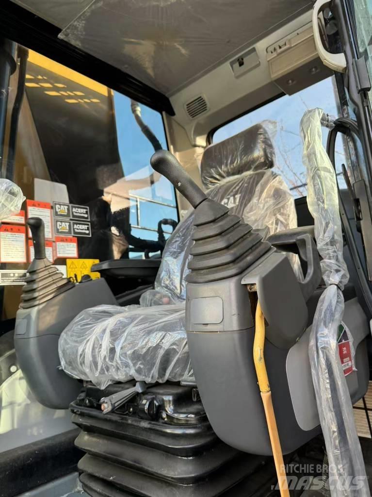 CAT 325D Koparki gąsienicowe