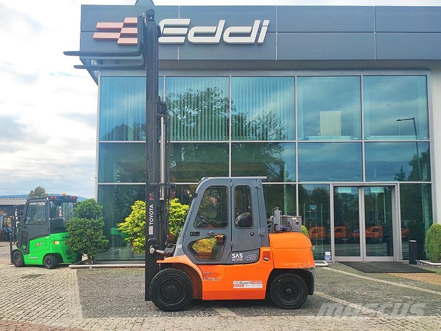 Toyota 02-7FD35 Wózki Diesla