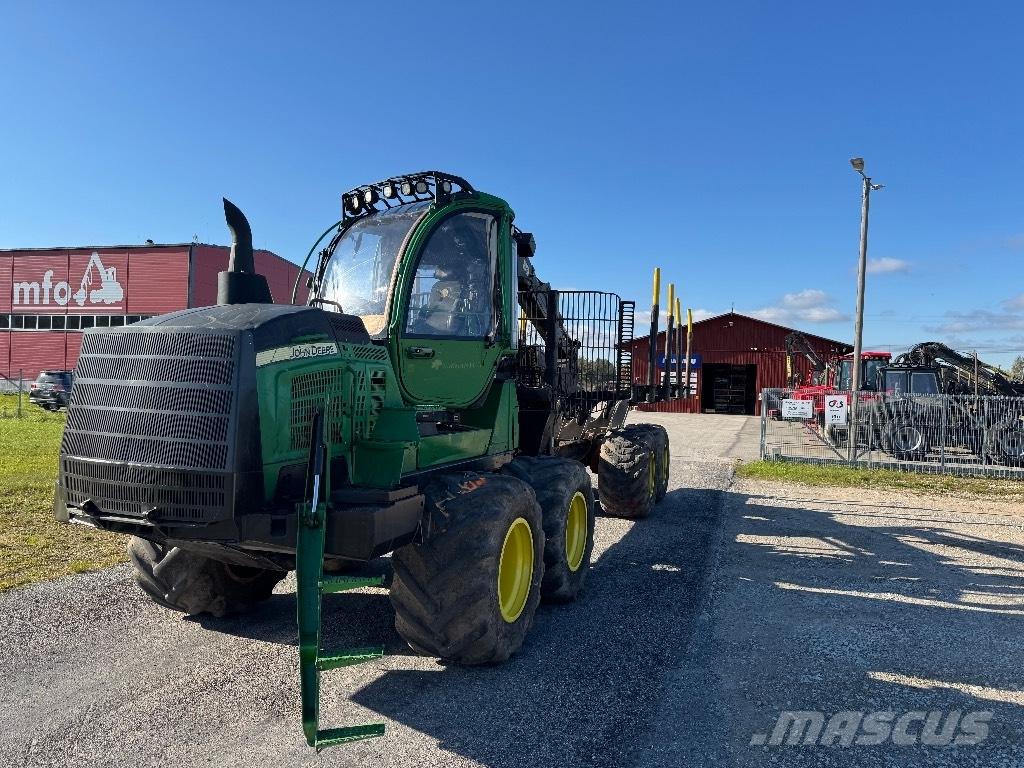 John Deere 1510G Forwardery