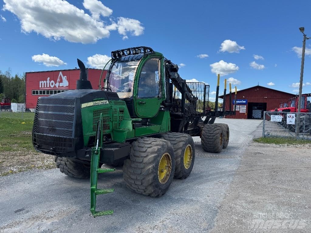John Deere 1510G Forwardery