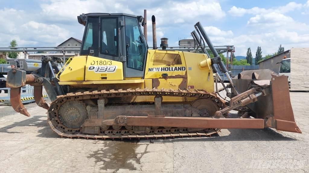 New Holland D 180 Spycharki gąsienicowe
