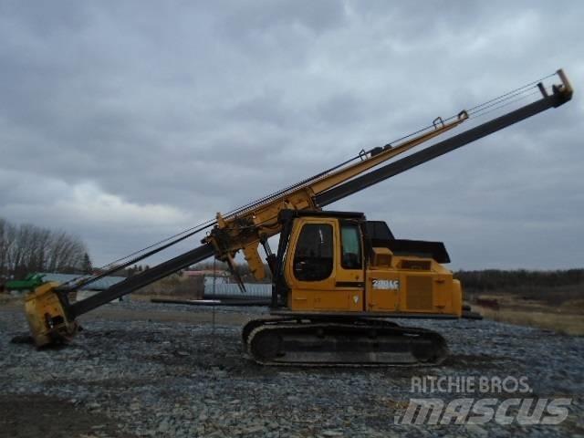 John Deere 200 LC Maszyny do okrzesywania gałęzi