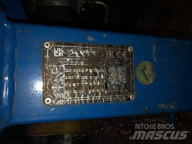Bomford PROTRIM Maszyny do przycinania żywopłotów