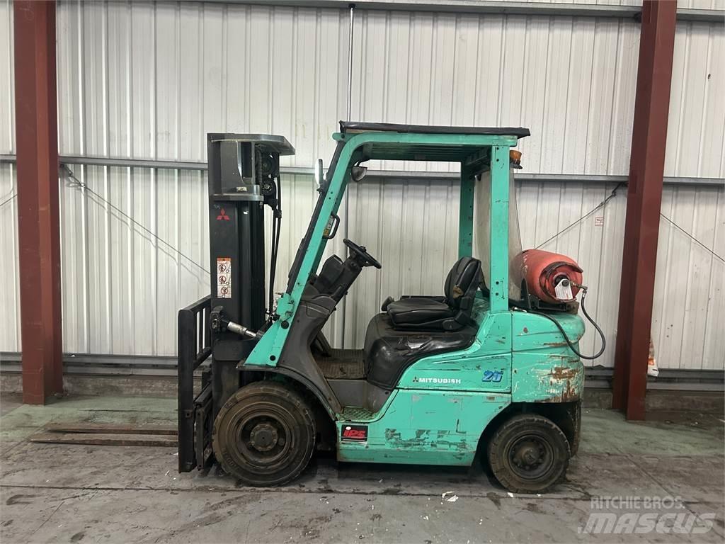 Mitsubishi FG25NT Wózki LPG