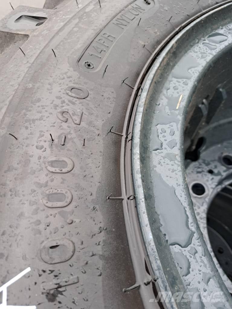  Tiron 10.00x20 Tires Opony, koła i felgi