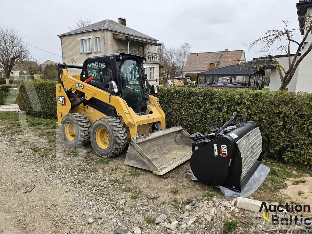 CAT 242 D 3 Ładowarki burtowe