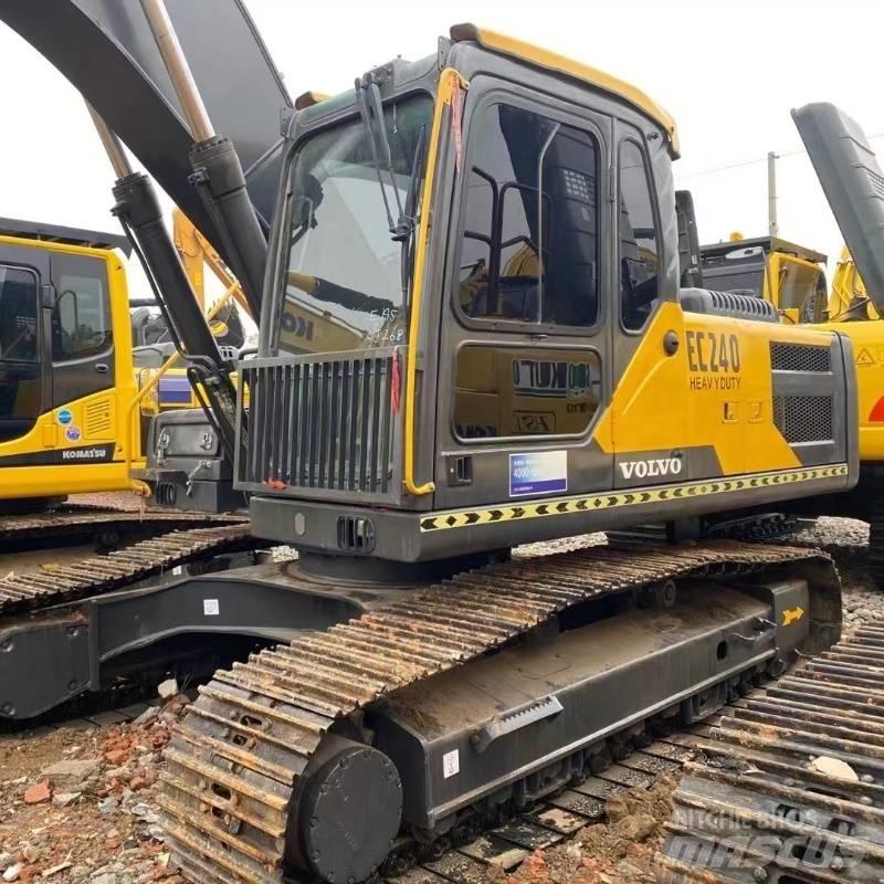 Volvo EC 240 Koparki gąsienicowe