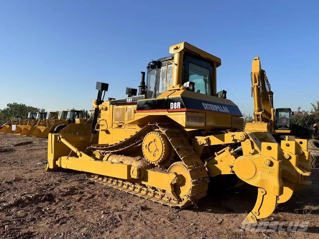 CAT D 8 R Spycharki gąsienicowe