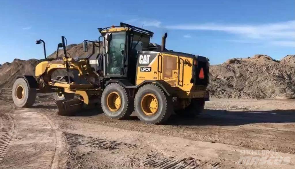 CAT 140M Równiarki