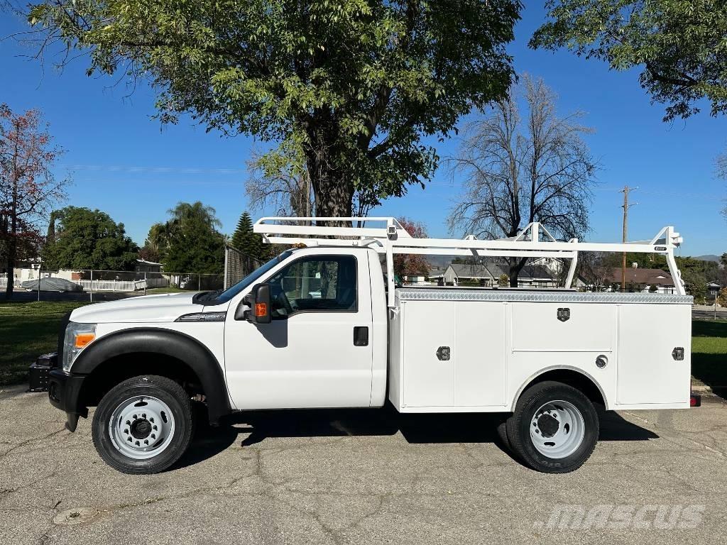 Ford F 550 Pick-upy / Pojazdy z otwieranymi burtami