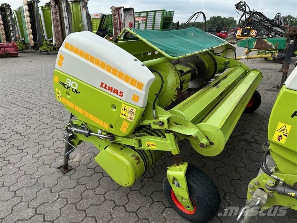 CLAAS PU 300 Pro T Osprzęt do słomy