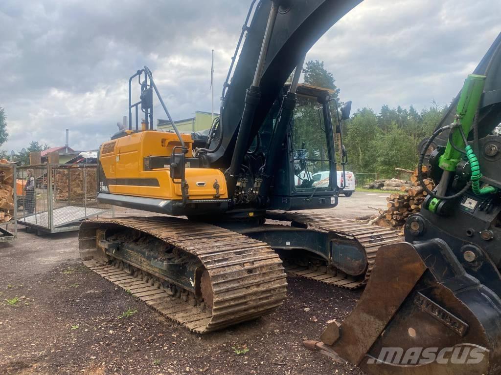 Hyundai HX 220 AL Koparki gąsienicowe