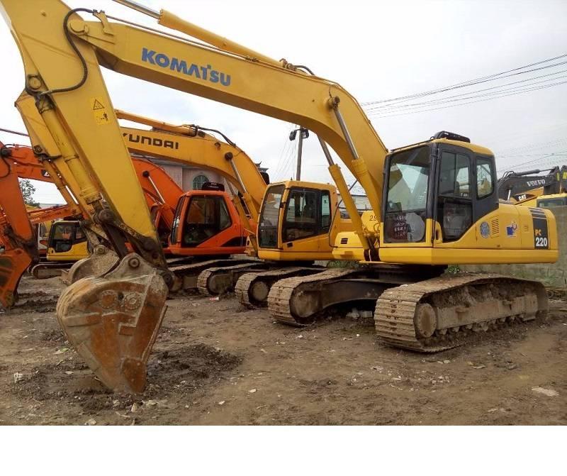 Komatsu PC 220-7 Koparki gąsienicowe