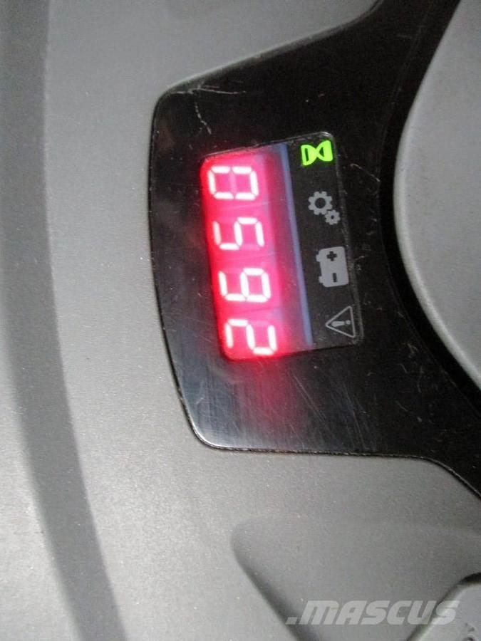 Toyota SPE160L Wózki widłowe unoszące z dyszlem